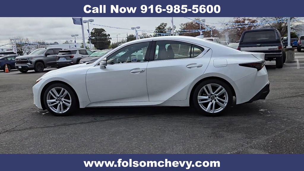 Used 2023 Lexus IS 300 w/ Comfort Package image 7