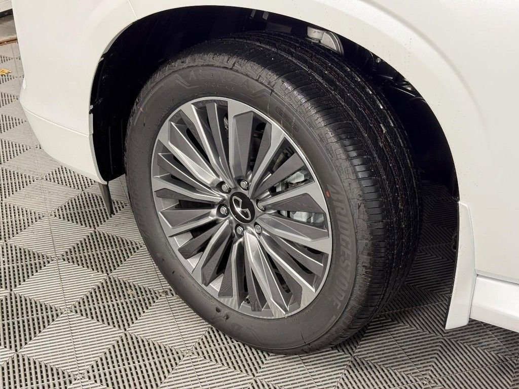 New 2026 INFINITI QX80 Luxe w/ Cargo Package AWD/4WD image 15