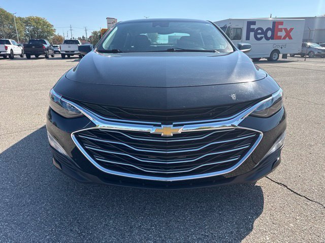 Used 2025 Chevrolet Malibu LT FWD image 11
