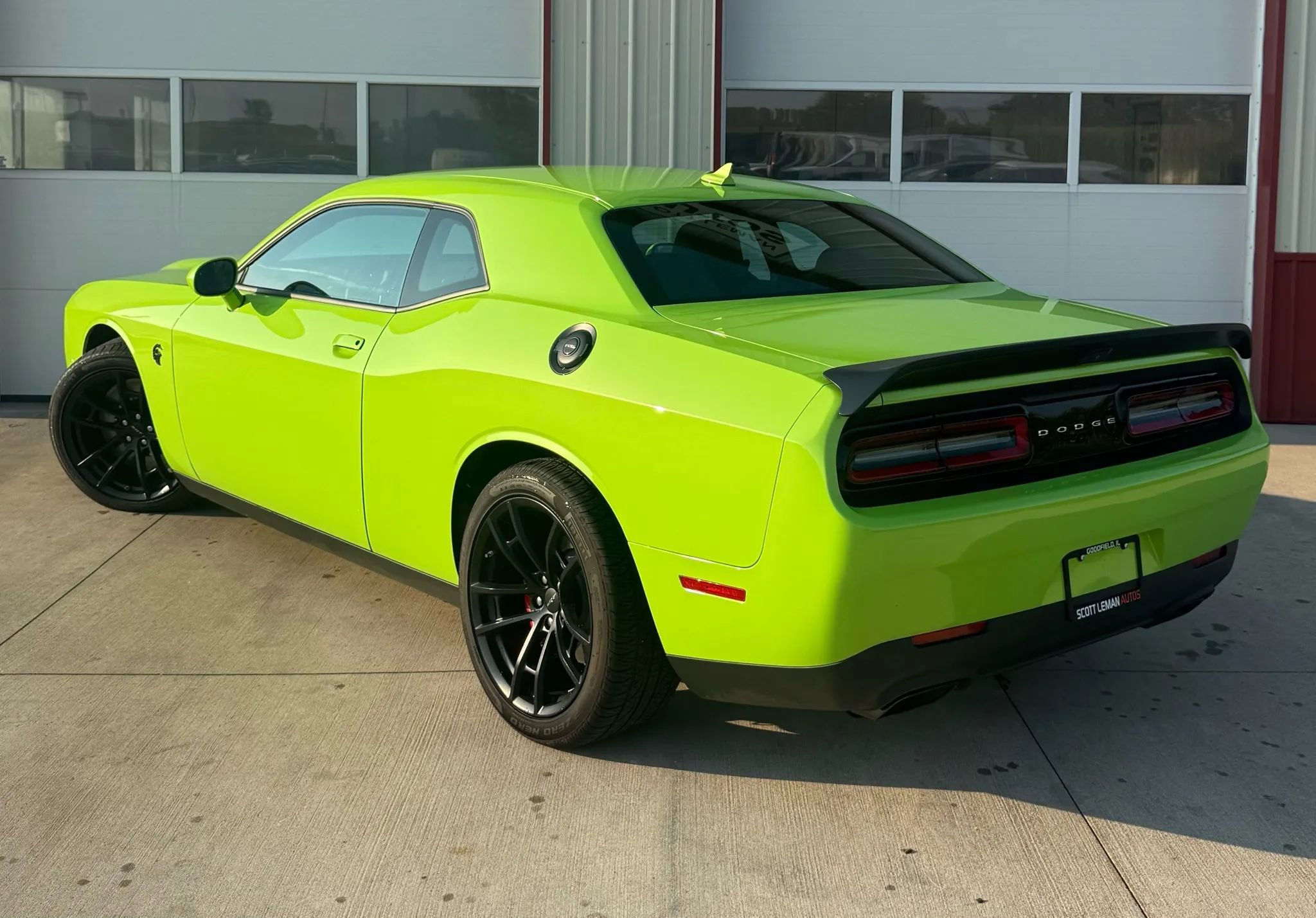 Used 2023 Dodge Challenger SRT Hellcat w/ Driver Convenience Group image 17