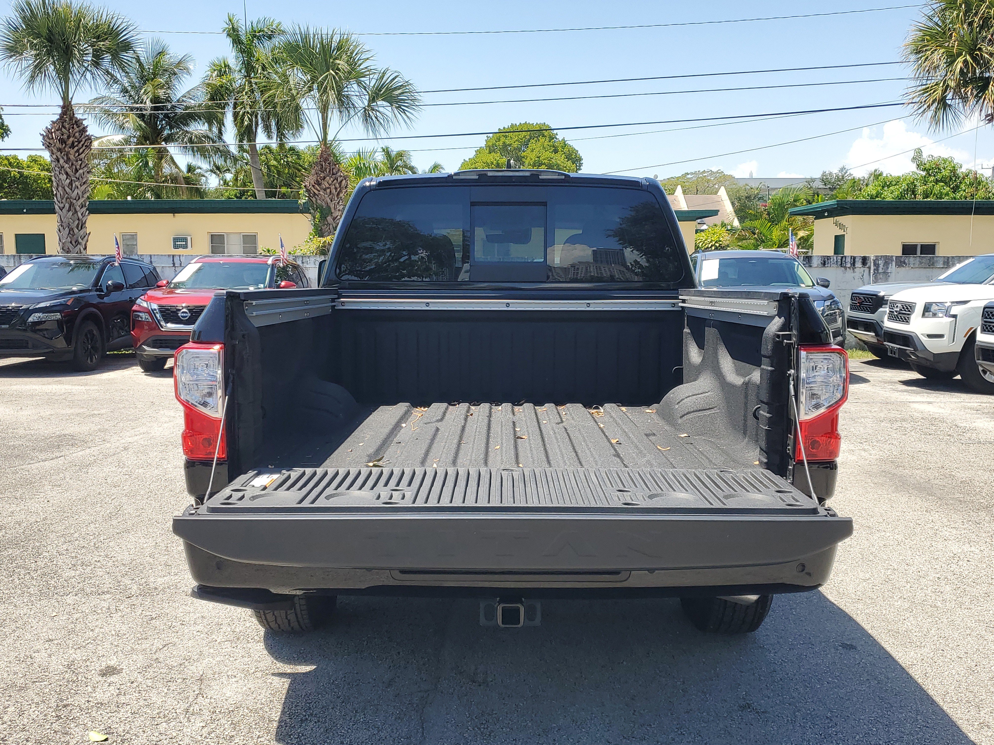 Certified 2024 Nissan Titan SV w/ SV Convenience Package image 29