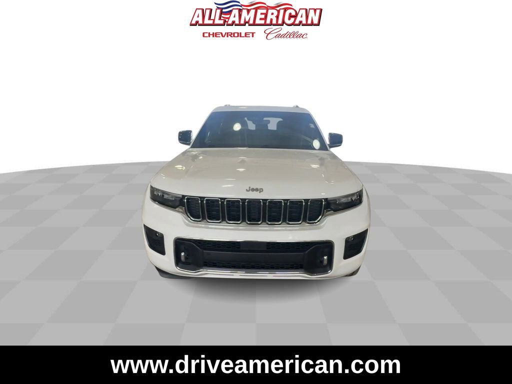 Used 2022 Jeep Grand Cherokee Overland image 3