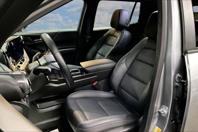 Used 2026 Chevrolet Equinox LT w/ Convenience Package II image 21