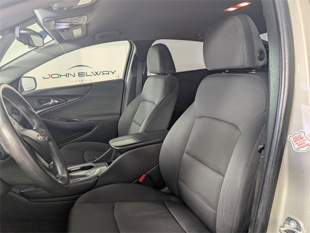 Used 2016 Chevrolet Malibu LT image 15