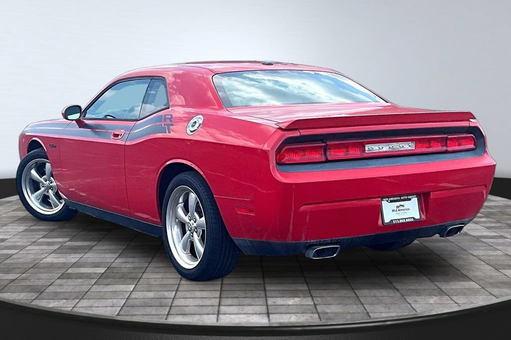 Used 2010 Dodge Challenger R/T RWD image 11