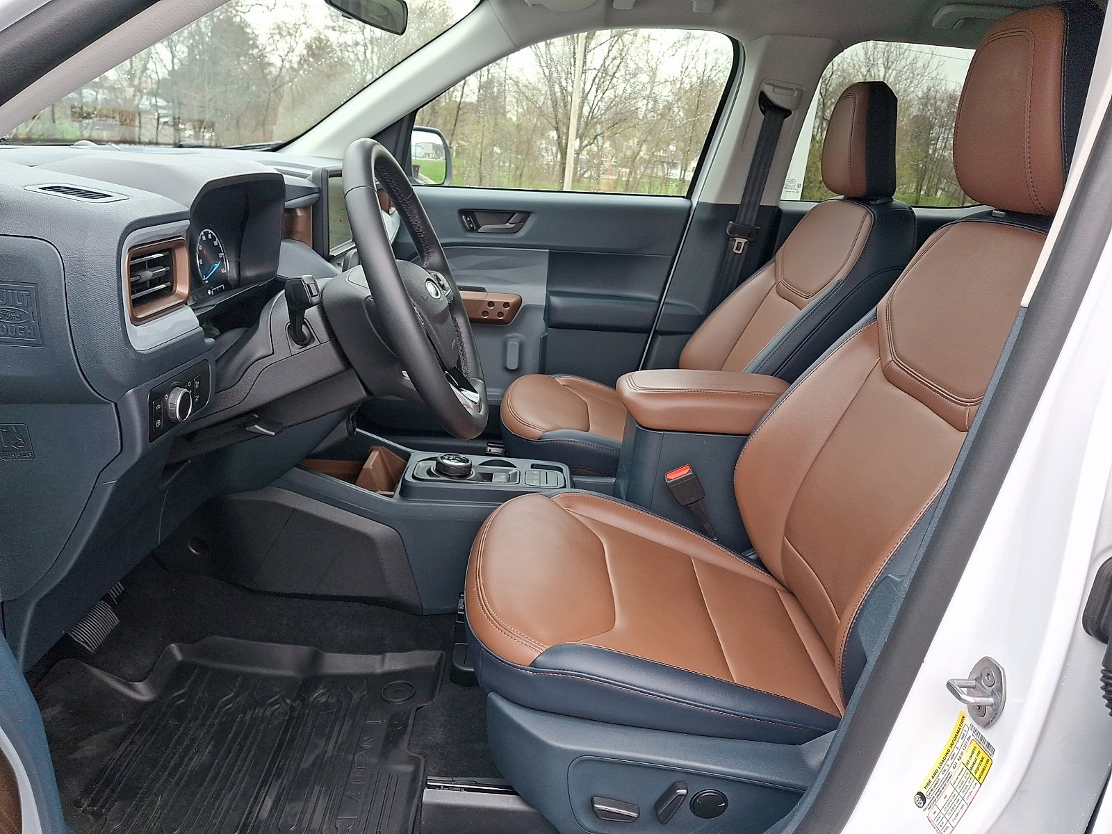 Used 2024 Ford Maverick Lariat image 13