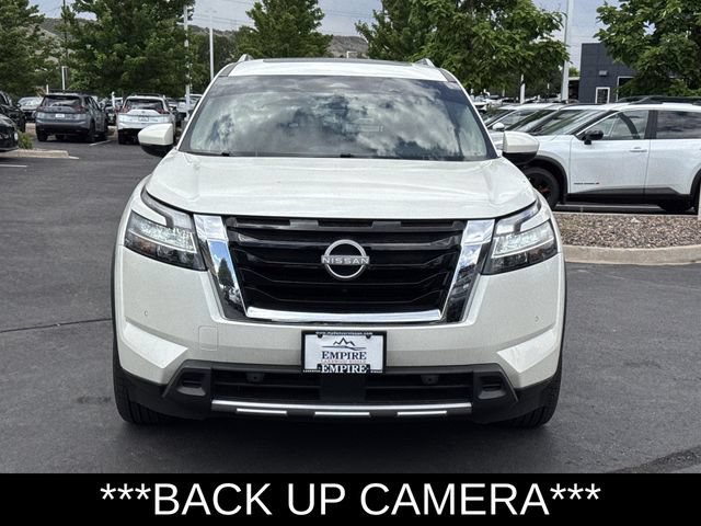 Used 2024 Nissan Pathfinder Platinum AWD/4WD image 8