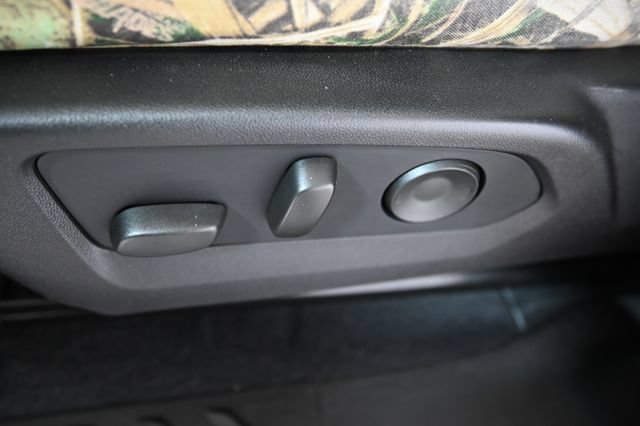 Used 2024 GMC Canyon Elevation w/ Elevation Premium Package AWD/4WD image 24