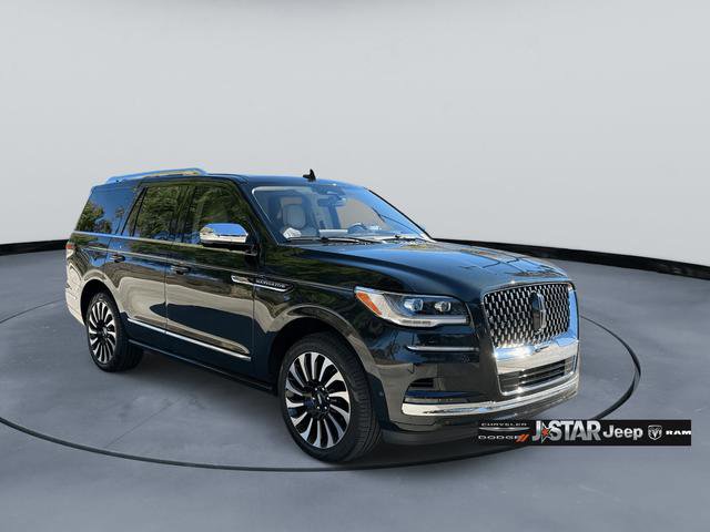 Used 2024 Lincoln Navigator Black Label AWD/4WD image 7