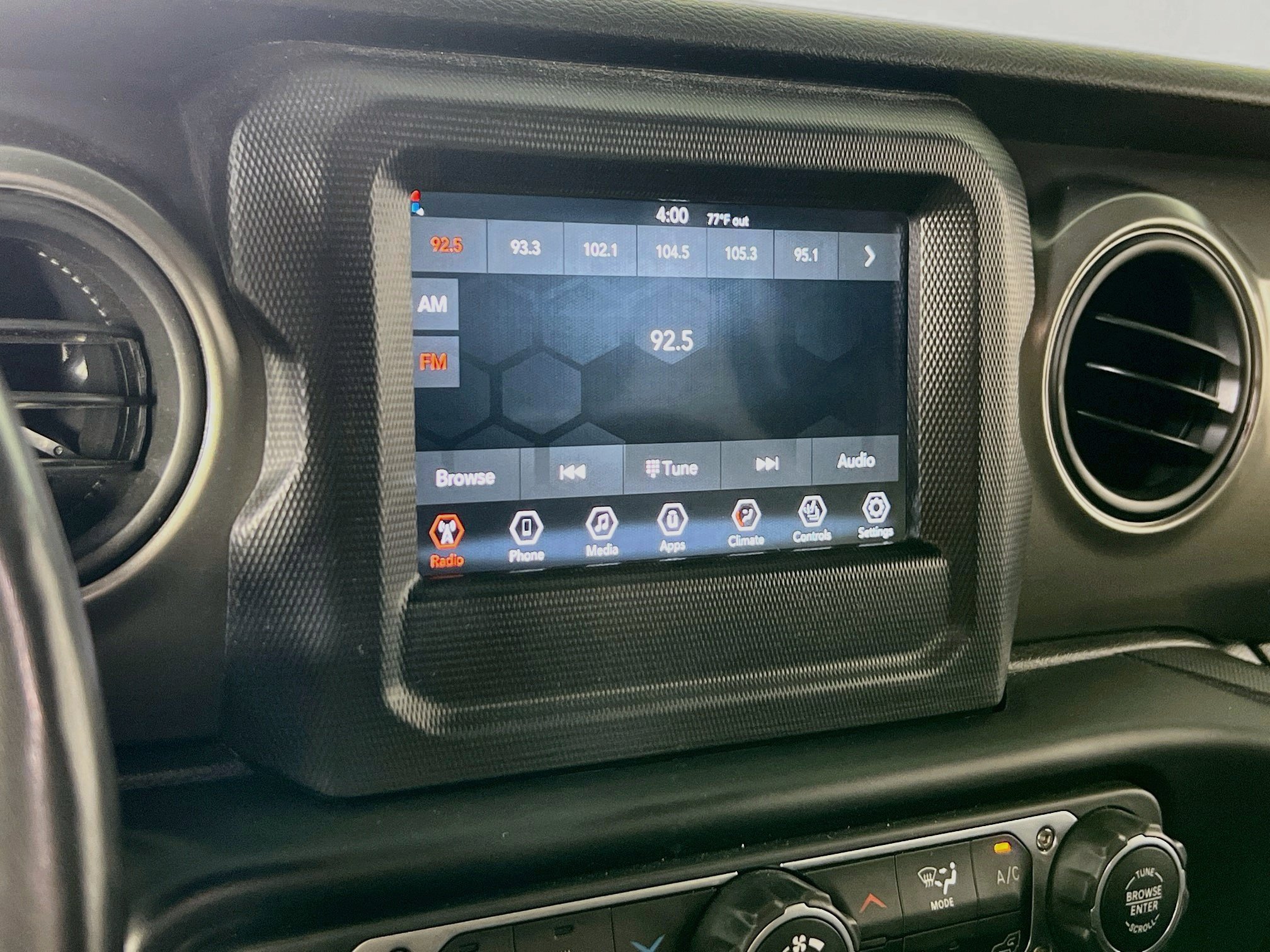 Used 2023 Jeep Wrangler Unlimited Sport AWD/4WD image 14