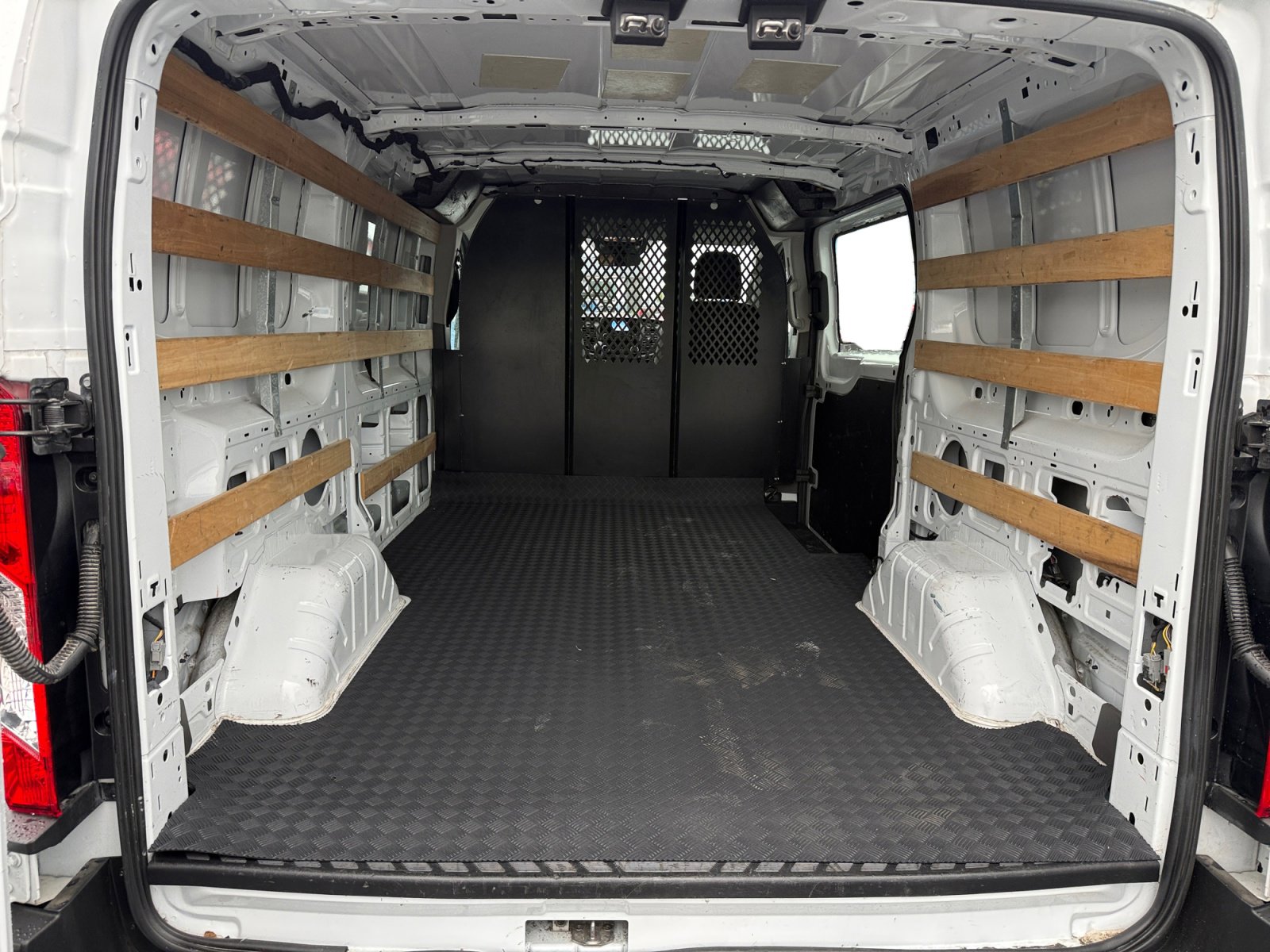 Certified 2024 Ford Transit 250 Low Roof w/ Exterior Upgrade Package image 17