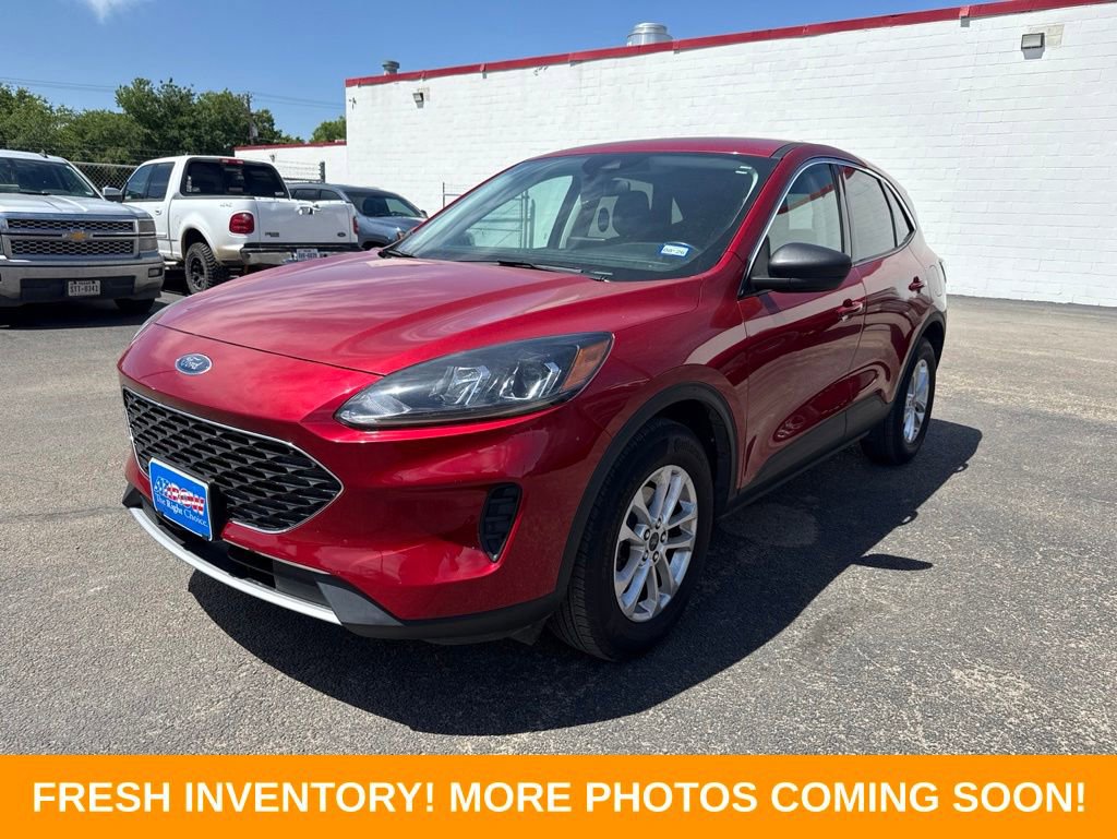 Used 2022 Ford Escape SE w/ Cold Weather Package AWD/4WD image 5