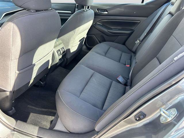 Used 2019 Nissan Altima 2.5 SV image 10