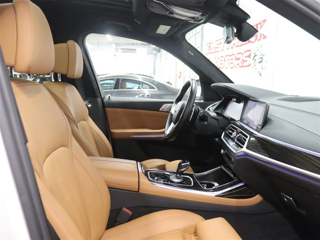 Used 2021 BMW X7 xDrive40i w/ Premium Package 2 AWD/4WD image 32