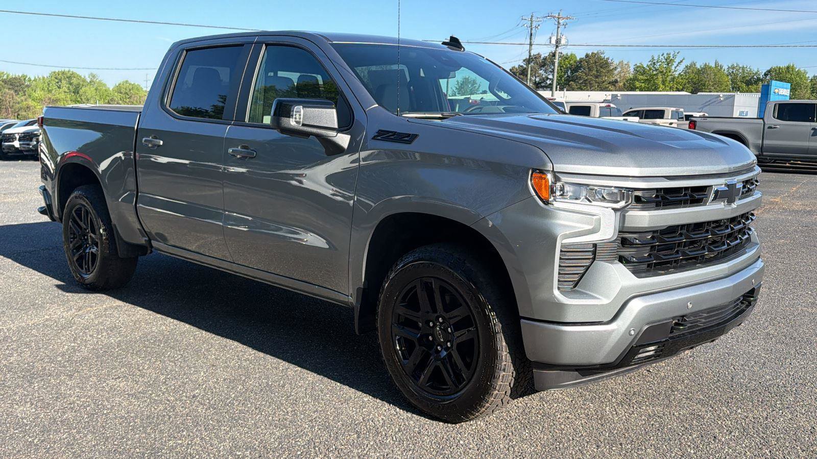 New 2026 Chevrolet Silverado 1500 RST w/ RST All Star Premium Package AWD/4WD image 3