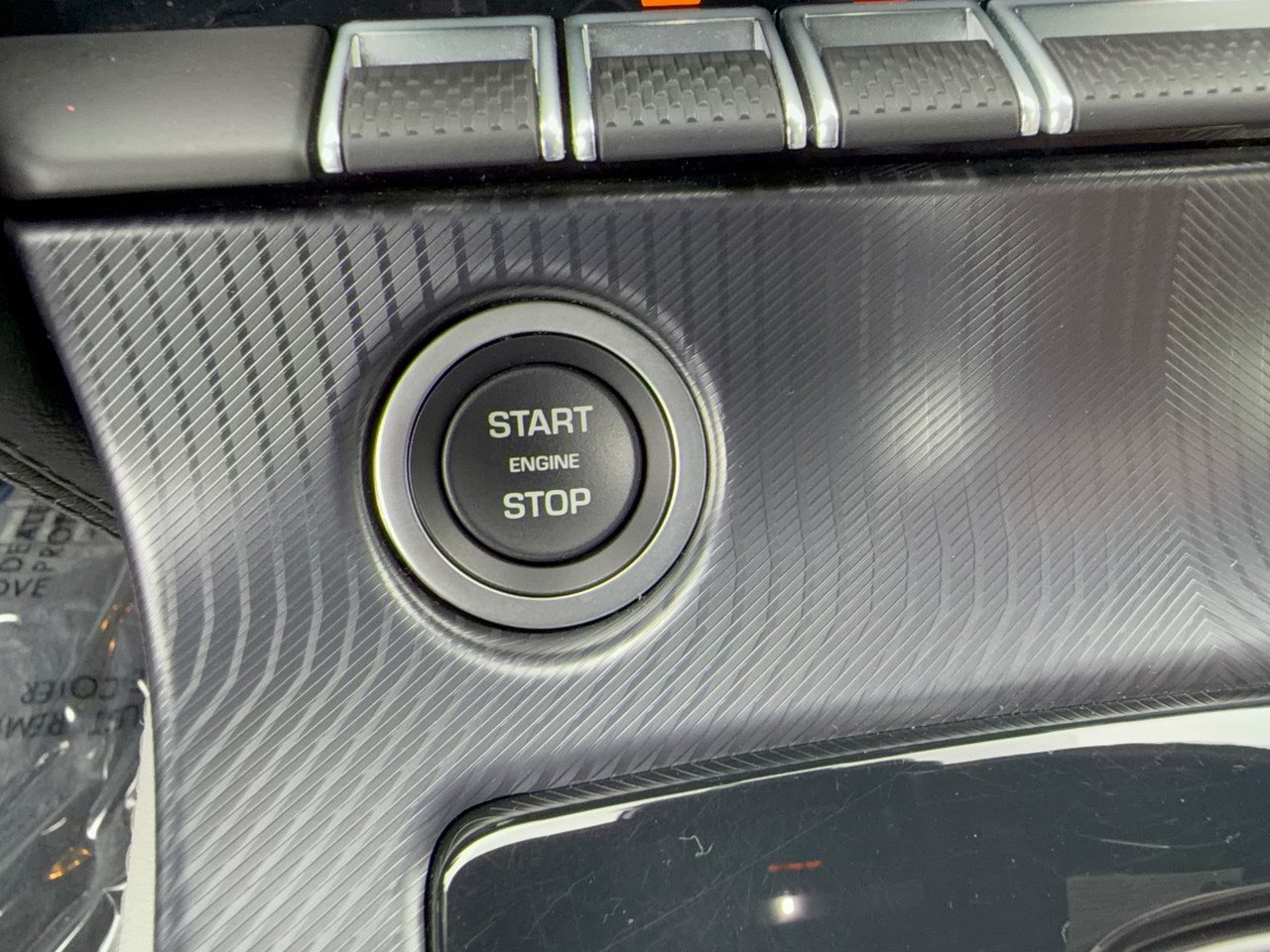 Used 2020 Jaguar F-TYPE Coupe RWD image 19