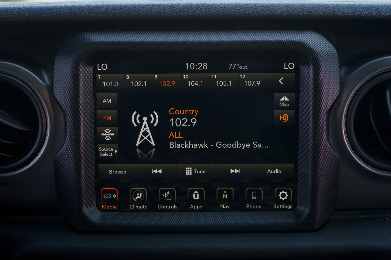 Used 2021 Jeep Wrangler Unlimited Sport image 15