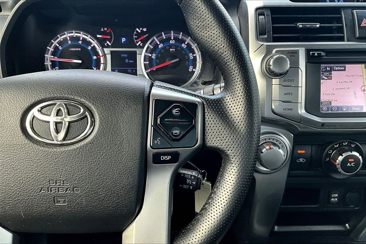 Used 2016 Toyota 4Runner SR5 image 12