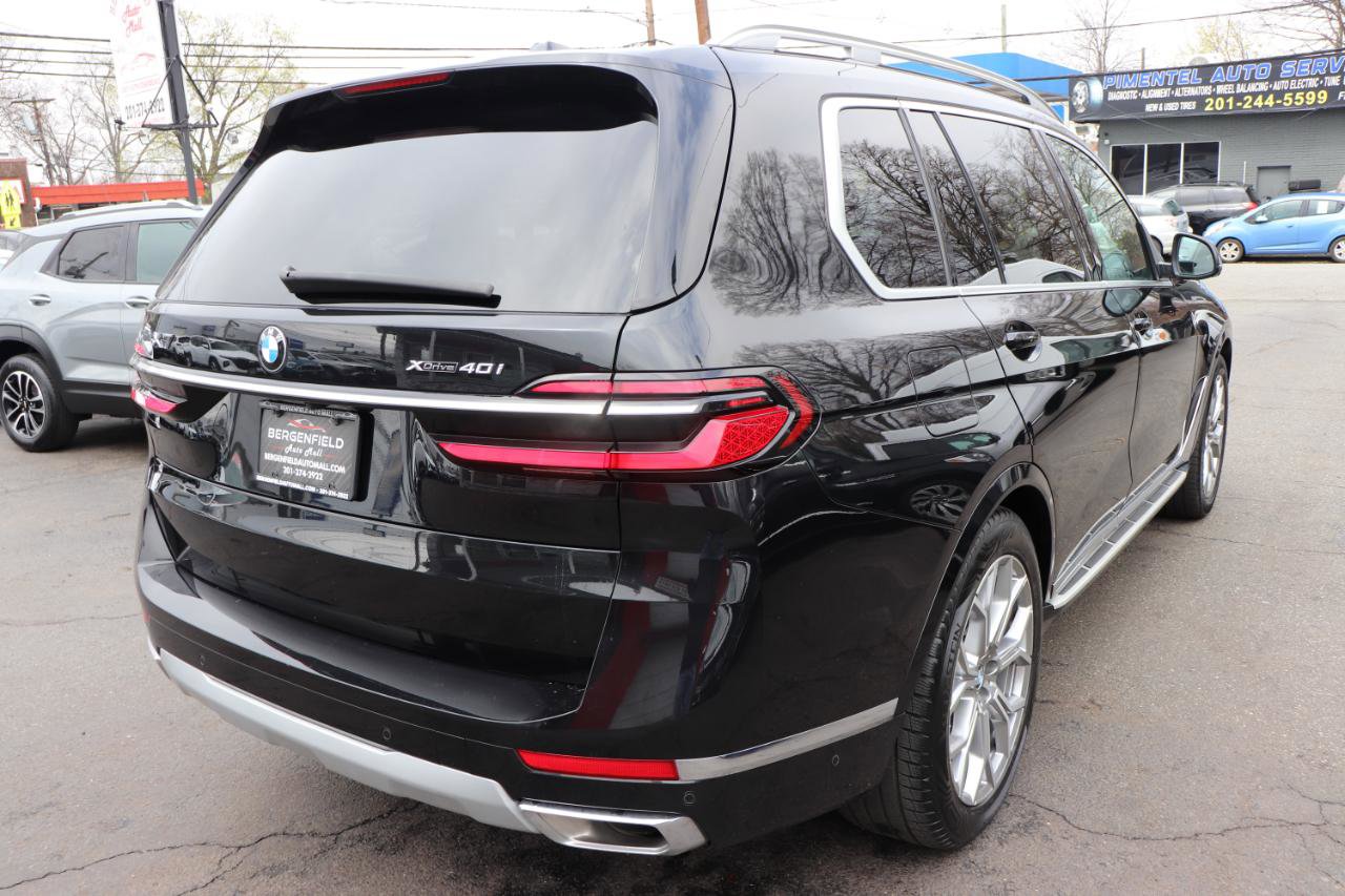 Used 2025 BMW X7 xDrive40i image 5