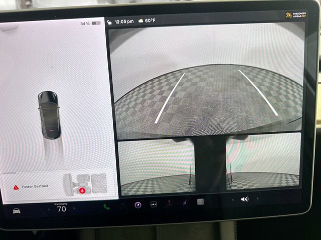 Used 2022 Tesla Model Y Performance image 14