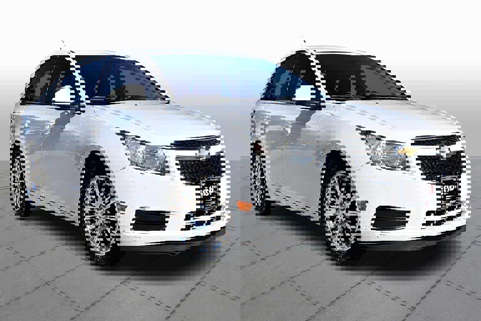 Used 2014 Chevrolet Cruze Eco image 3