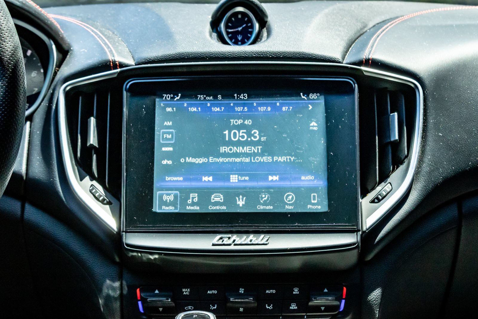 Used 2020 Maserati Ghibli S Q4 AWD/4WD image 16