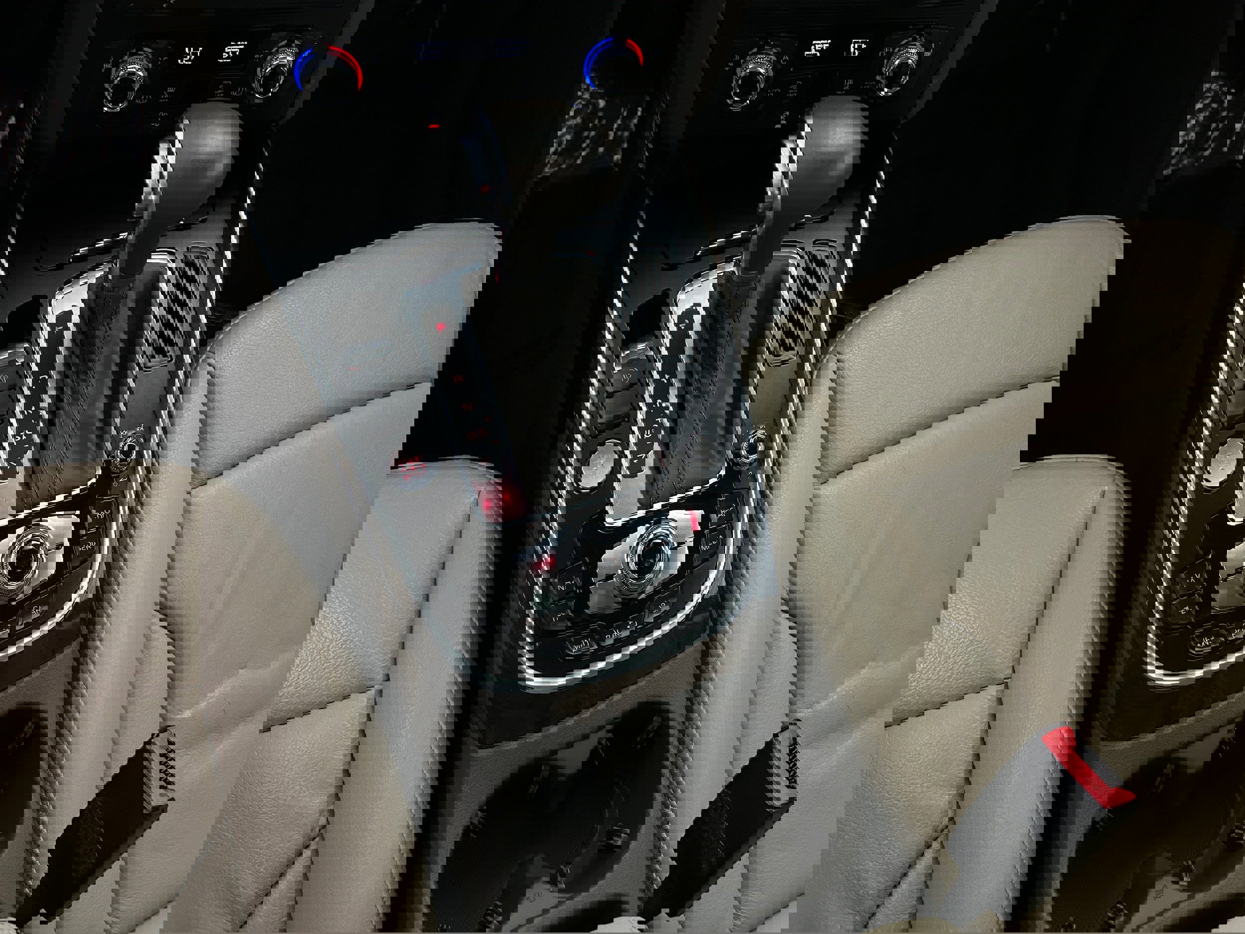 Used 2014 Audi Q5 2.0T Premium Plus image 11