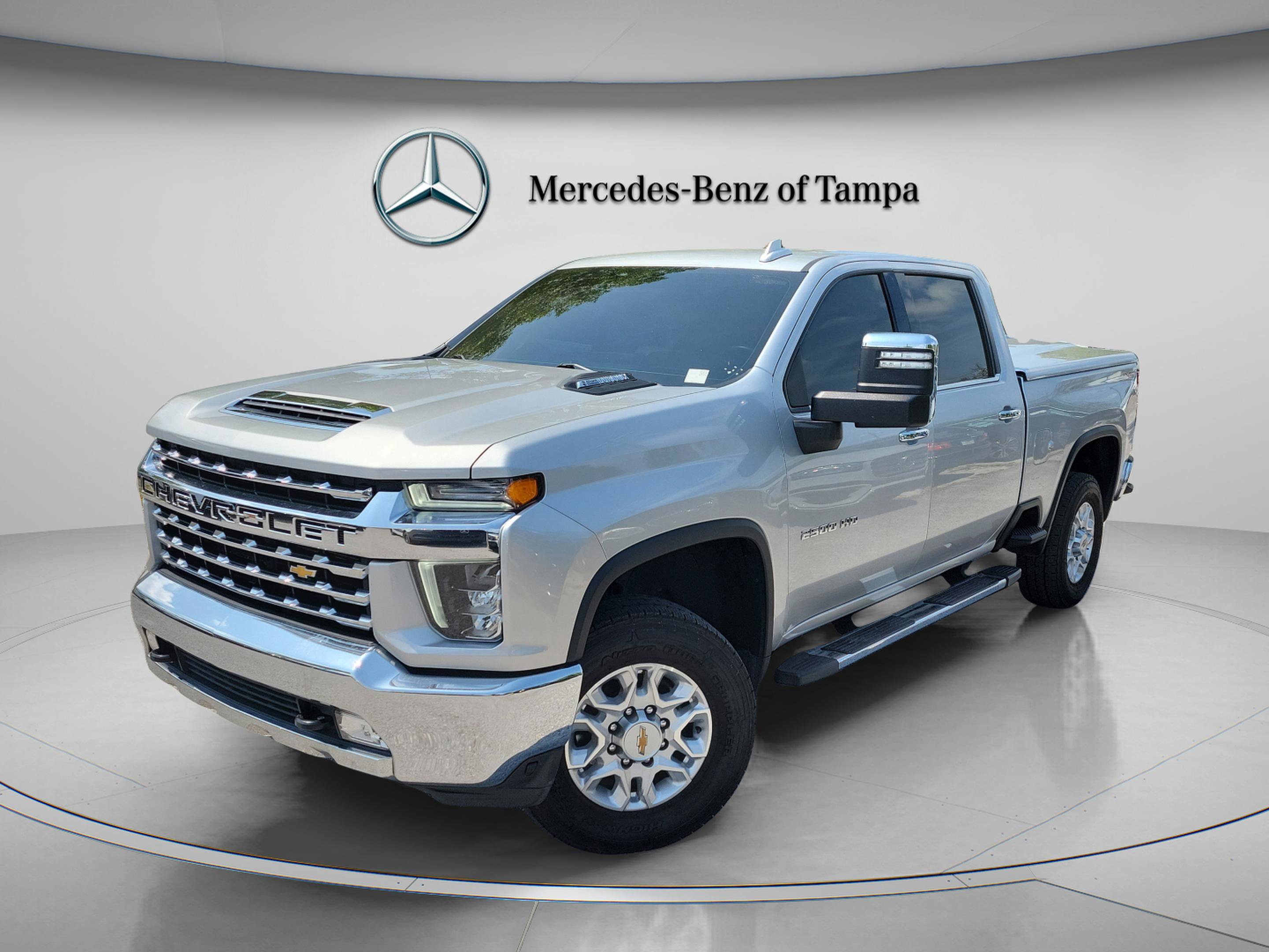 Used 2023 Chevrolet Silverado 2500 LTZ image 1