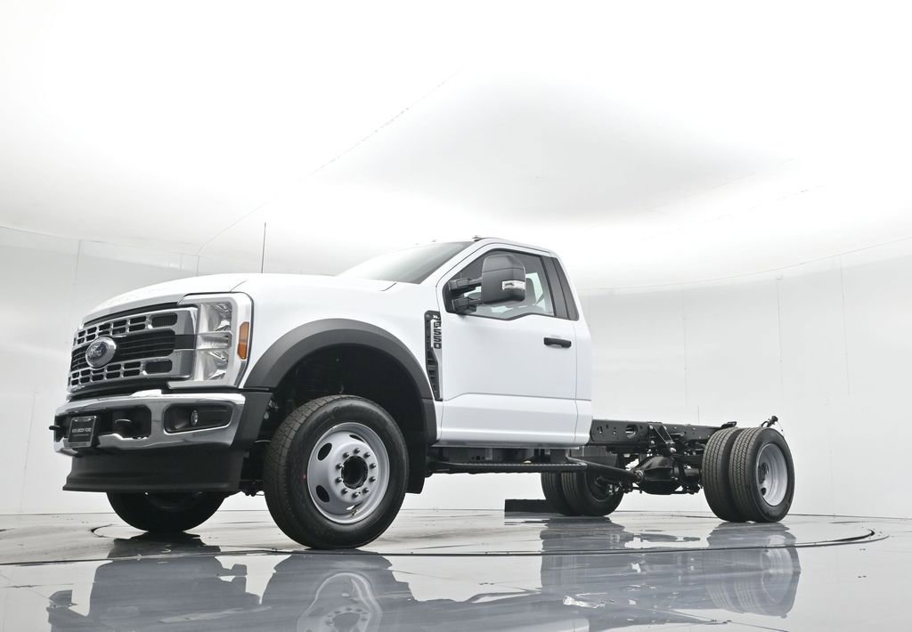 New 2025 Ford F550 XL image 37