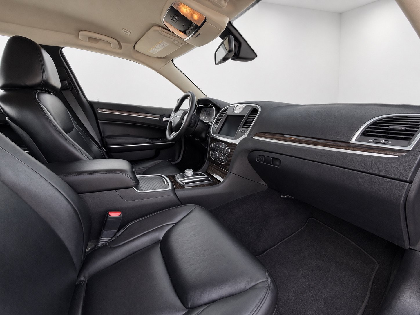 Used 2021 Chrysler 300 Touring L AWD/4WD image 29
