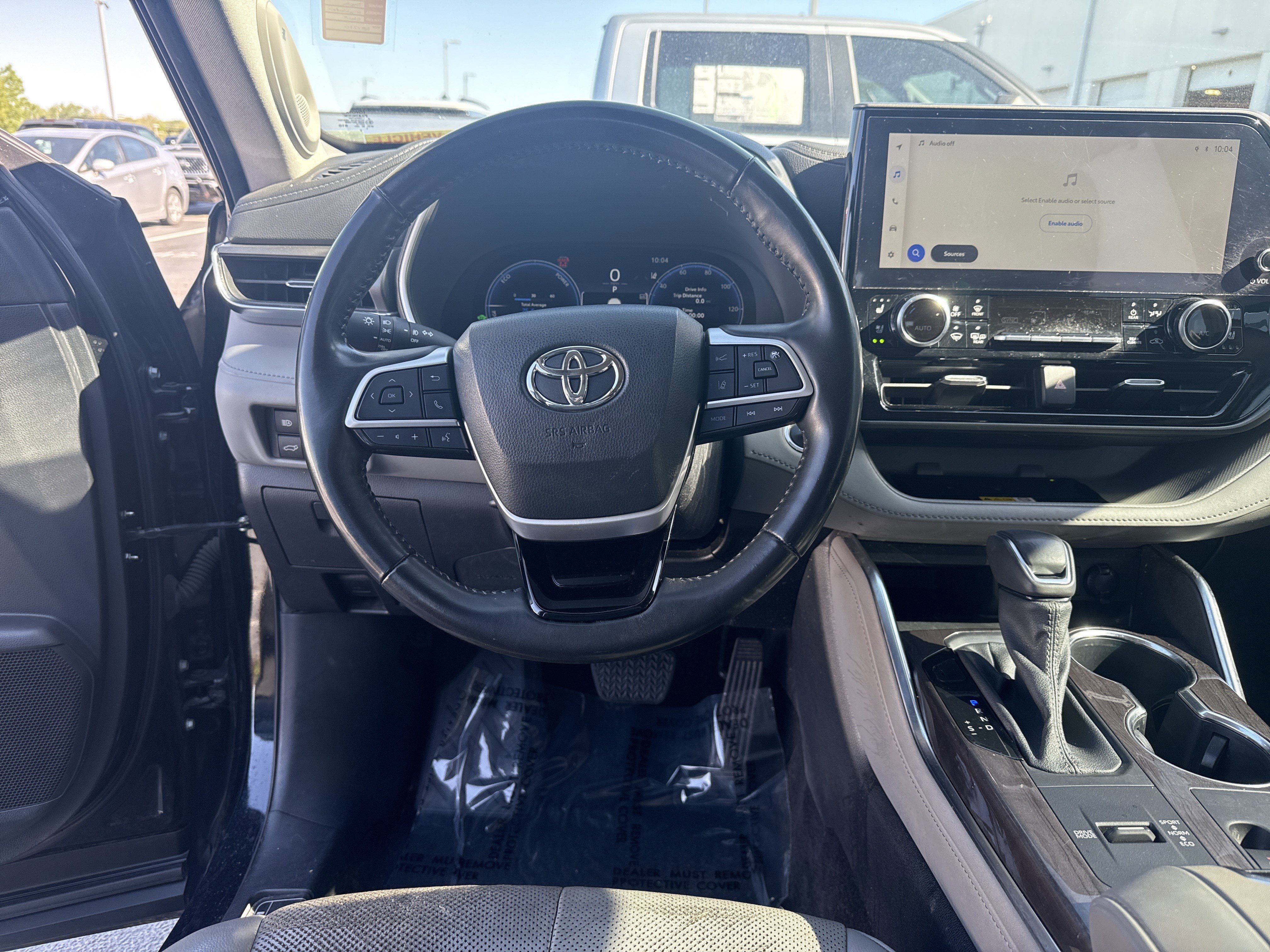 Used 2023 Toyota Highlander Limited AWD/4WD image 15