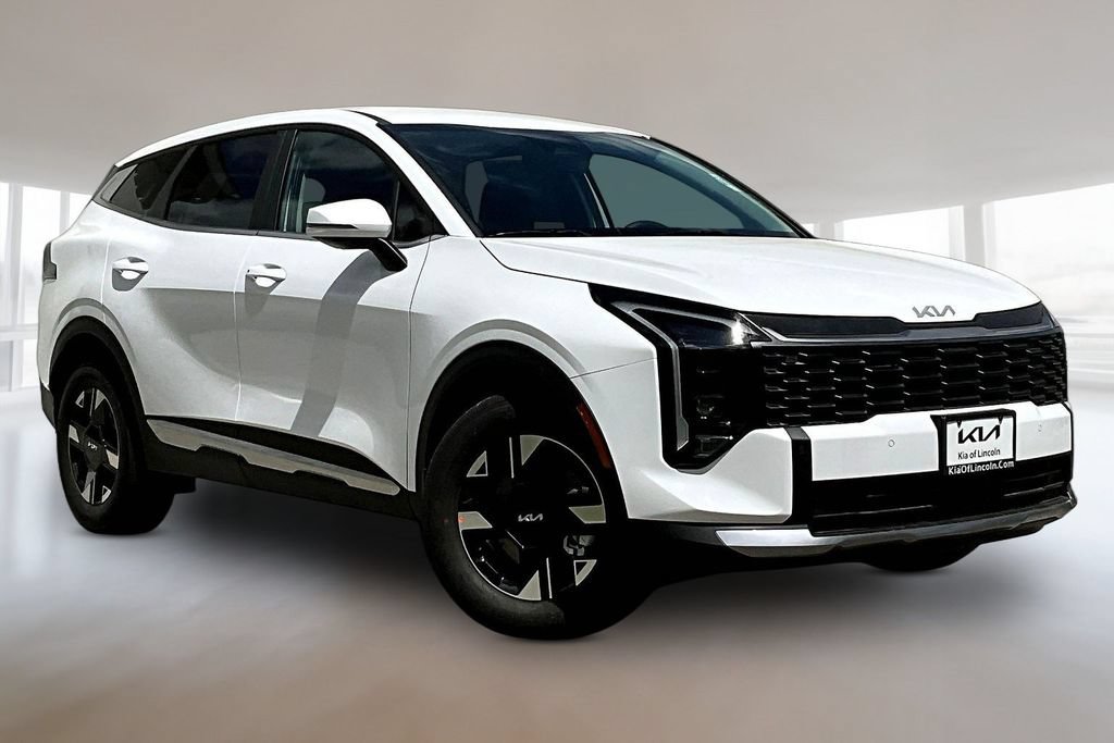 New 2026 Kia Sportage LX AWD/4WD image 2