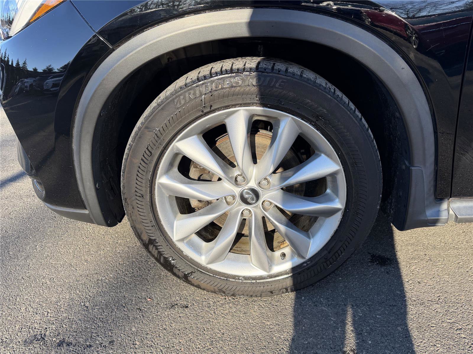 Used 2019 INFINITI QX50 Essential w/ Premium Audio Package image 7