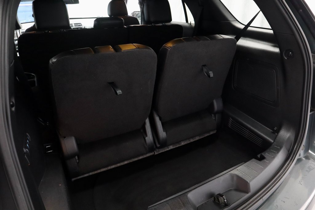 Used 2016 Ford Explorer Limited image 16