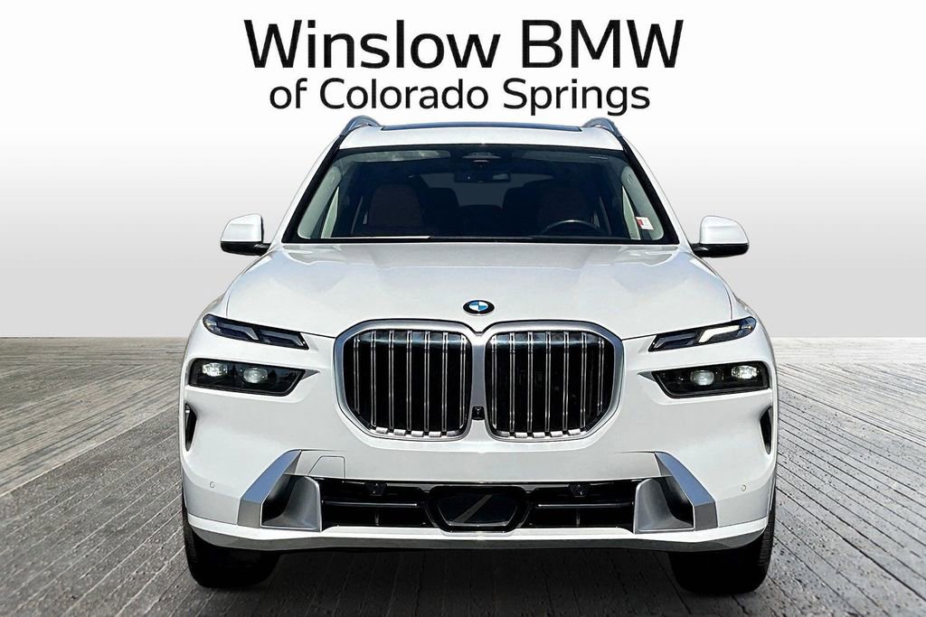Used 2024 BMW X7 xDrive40i w/ Premium Package AWD/4WD image 2