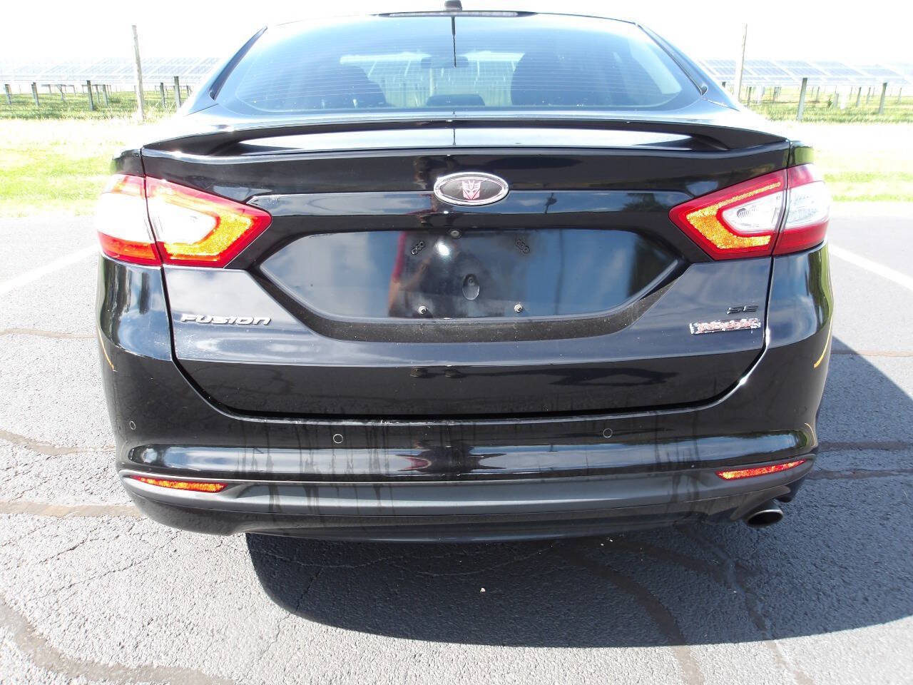 Used 2016 Ford Fusion SE FWD image 45