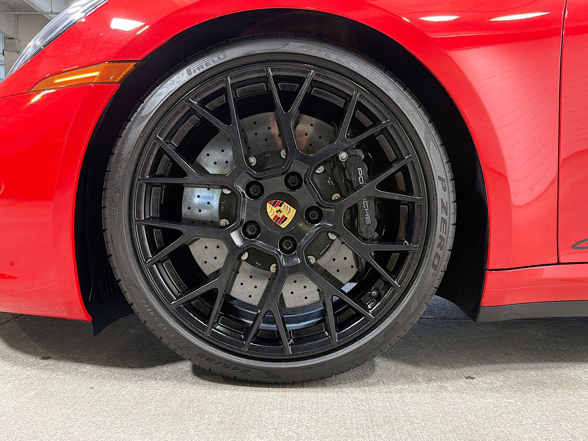 Used 2022 Porsche 911 Carrera GTS image 38