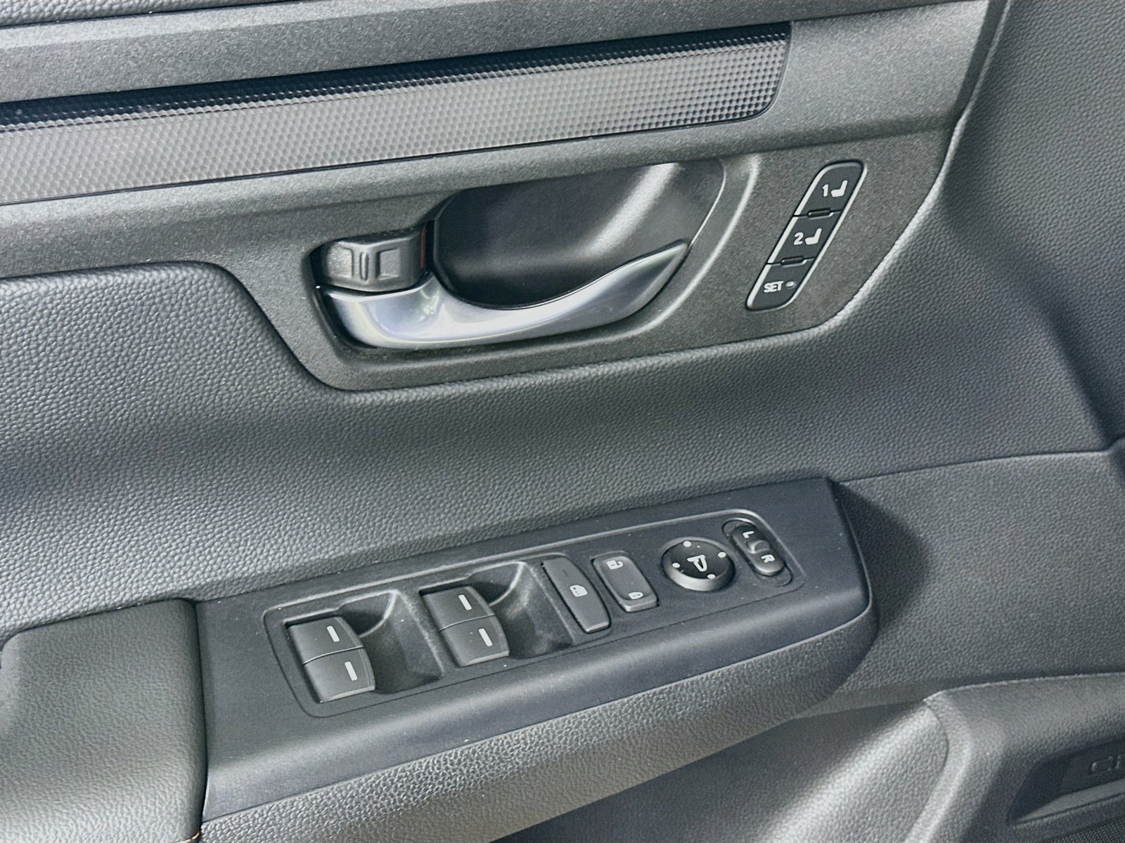 Used 2024 Honda CR-V Sport-L image 17