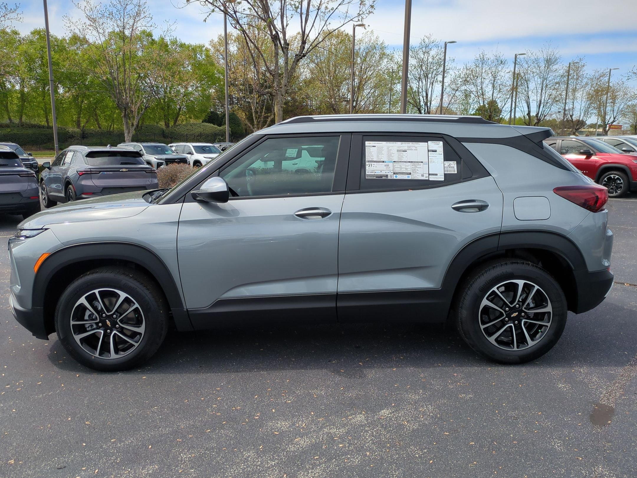 New 2026 Chevrolet TrailBlazer LT w/ LT Cold Weather Package FWD image 6