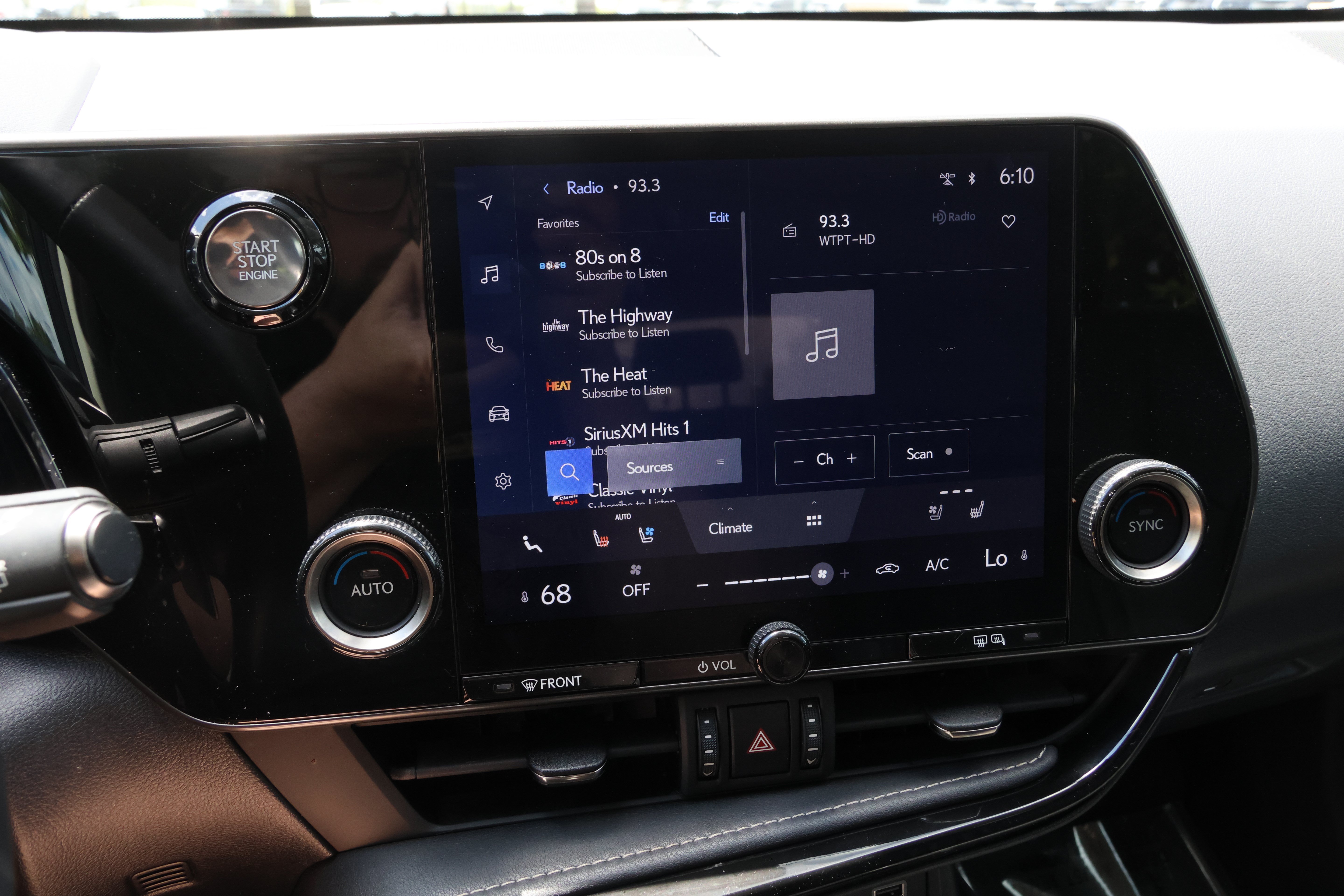 Certified 2023 Lexus NX 250 FWD w/ Towing Package (2000 Lbs) image 20