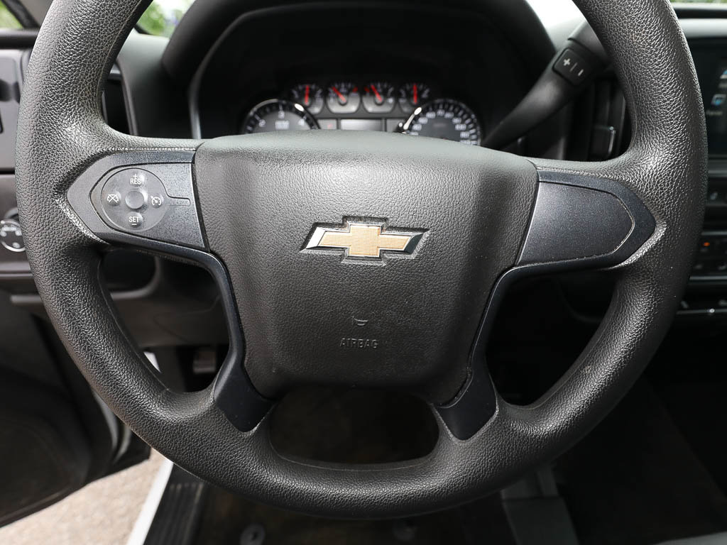 Used 2018 Chevrolet Silverado 1500 Custom w/ Custom Value Package AWD/4WD image 15