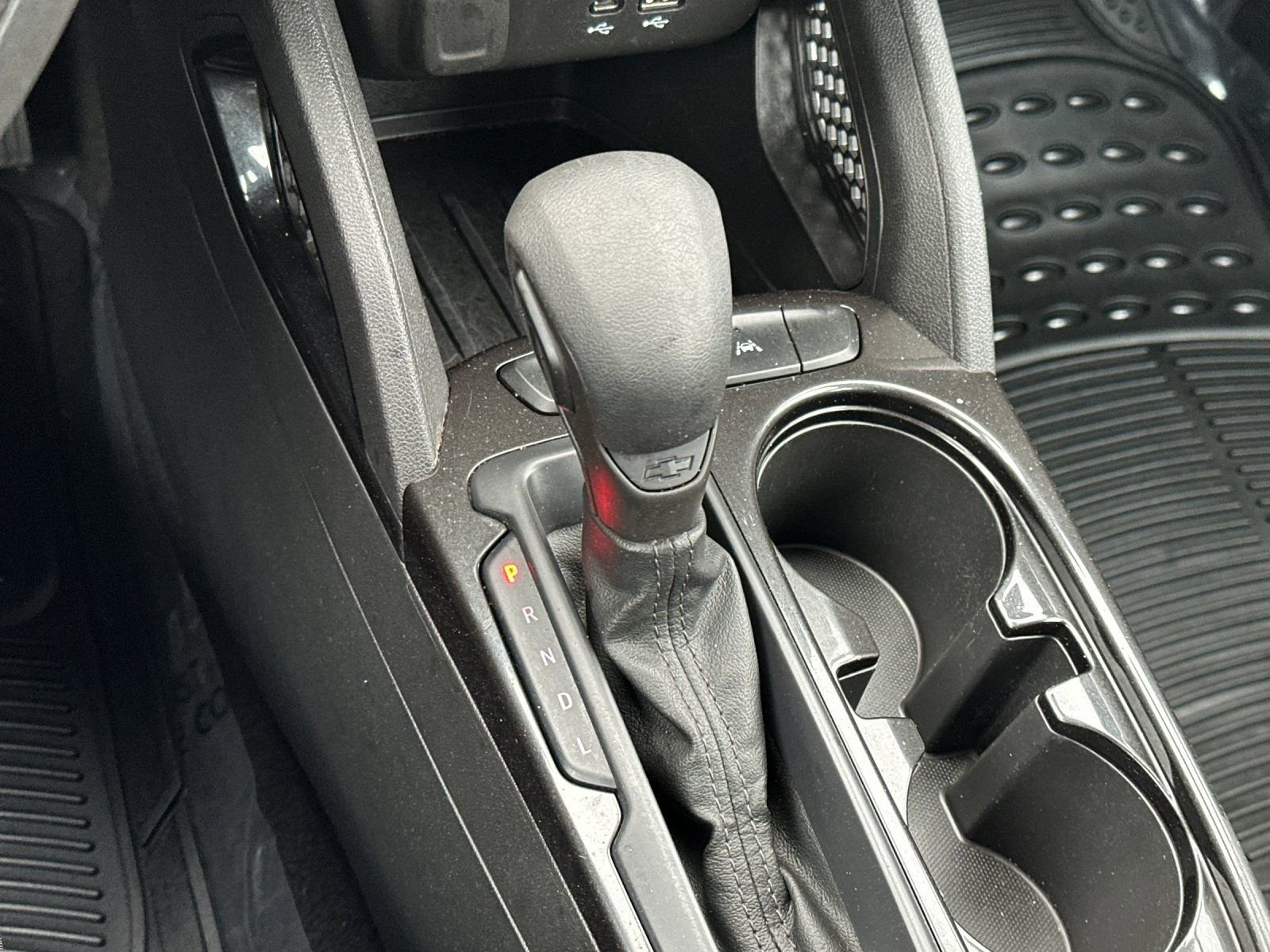 Used 2024 Chevrolet TrailBlazer LS image 21