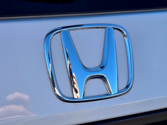 Used 2025 Honda Pilot Elite image 17