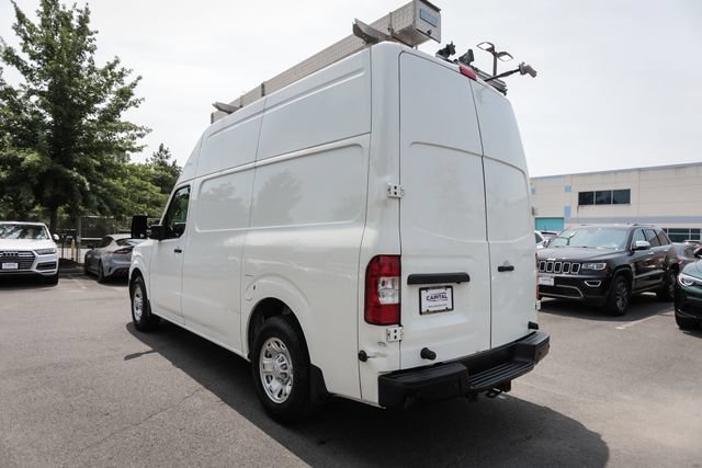 Used 2021 Nissan NV 3500 SV RWD image 10