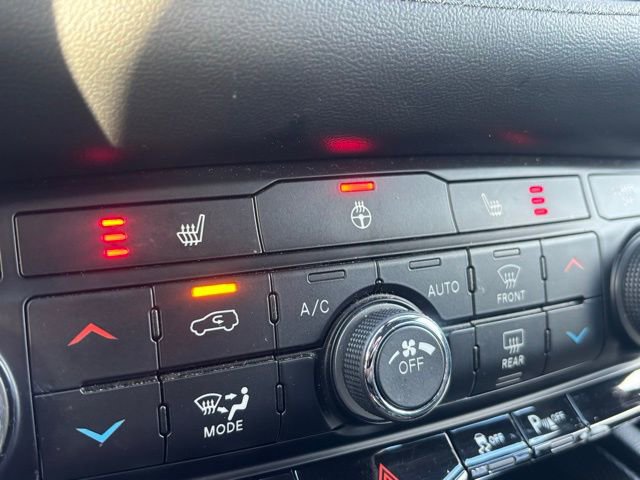 Used 2021 Dodge Durango GT image 31