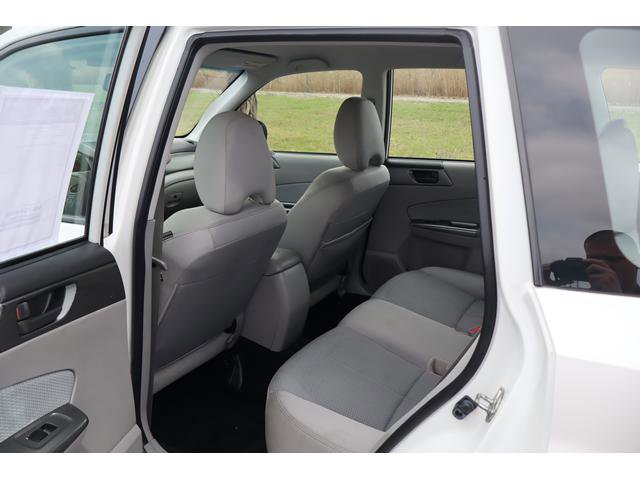 Used 2013 Subaru Forester 2.5X w/ Popular Pkg 3 image 8