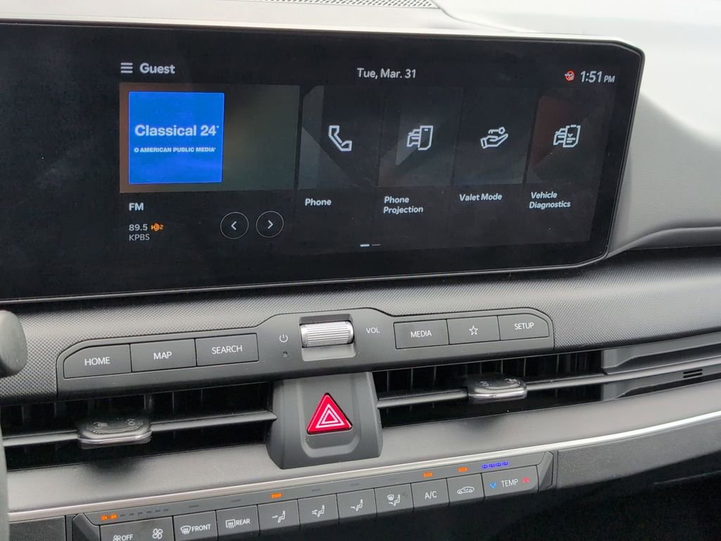 Used 2025 Kia K4 LXS image 19