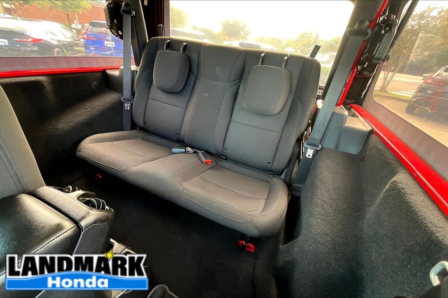 Used 2021 Jeep Wrangler Sport AWD/4WD image 27