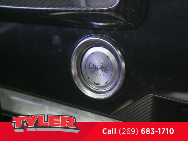 Used 2020 Chevrolet Corvette Stingray w/ 2LT Preferred Equipment Group image 27