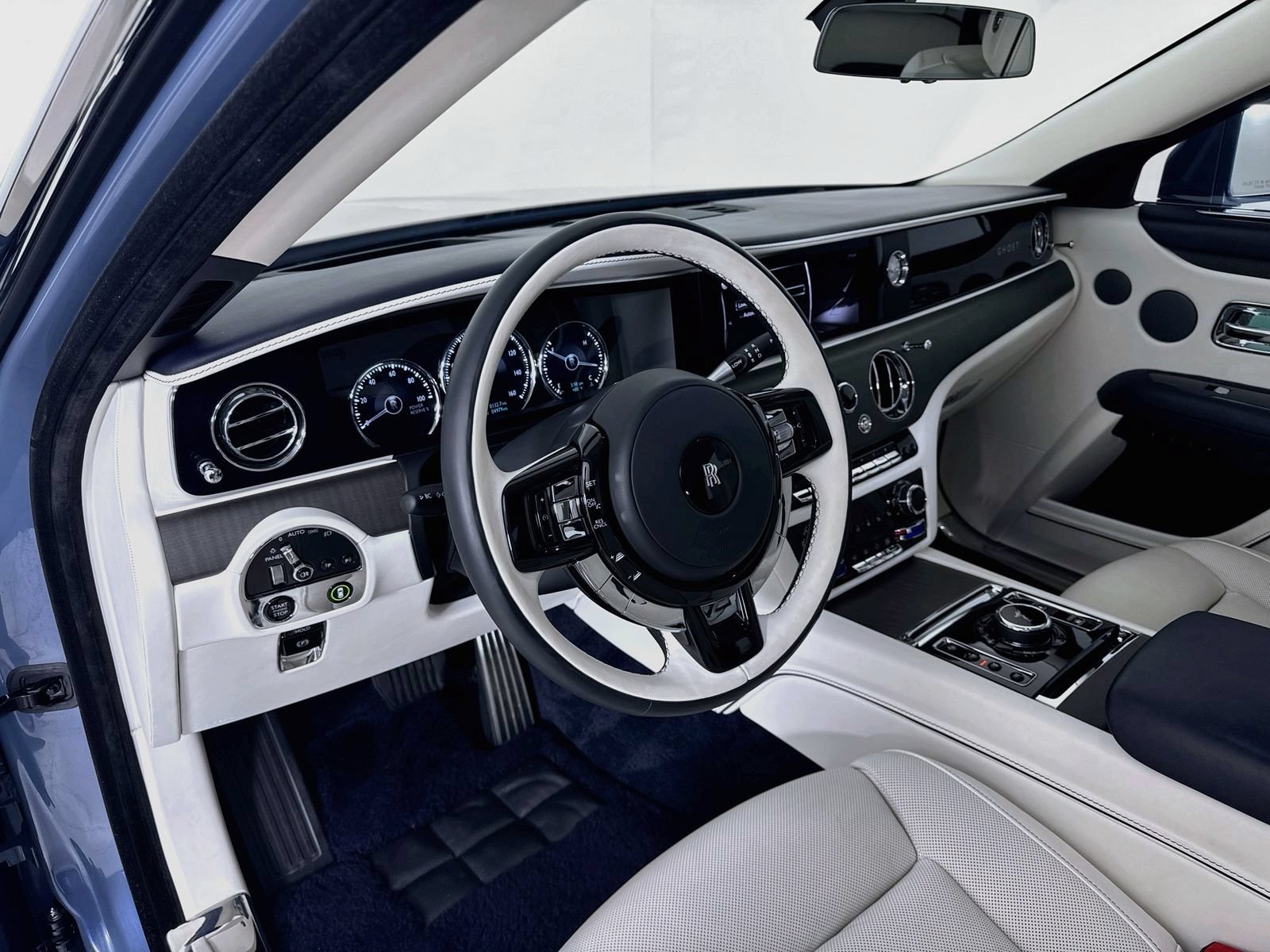 Certified 2024 Rolls-Royce Ghost AWD/4WD image 11